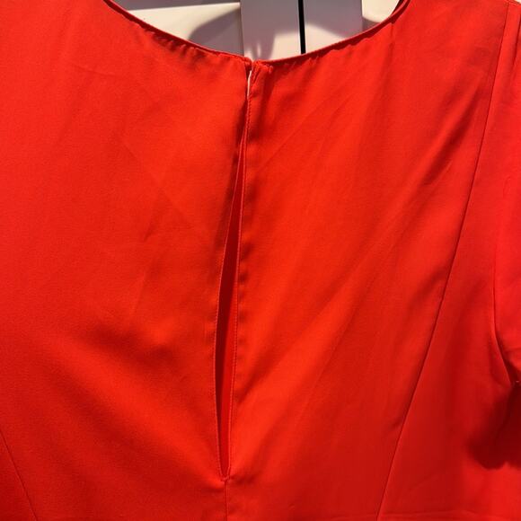 Zara Basic Pre Loved Blouse with high/ low and back bottom drape. - Picture 7 of 9
